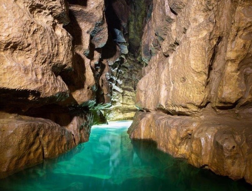 Falkensteiner Höhle, Germany